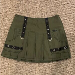Tripp NYC Green Cargo Skirt
